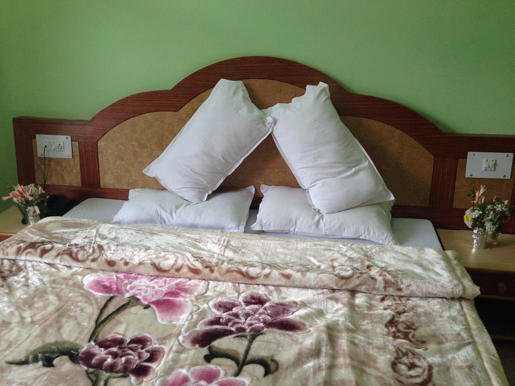 Hotel Ridge View Manali  Exterior photo