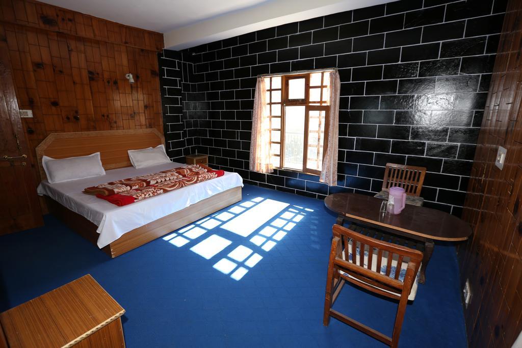 Hotel Ridge View Manali  Exterior photo