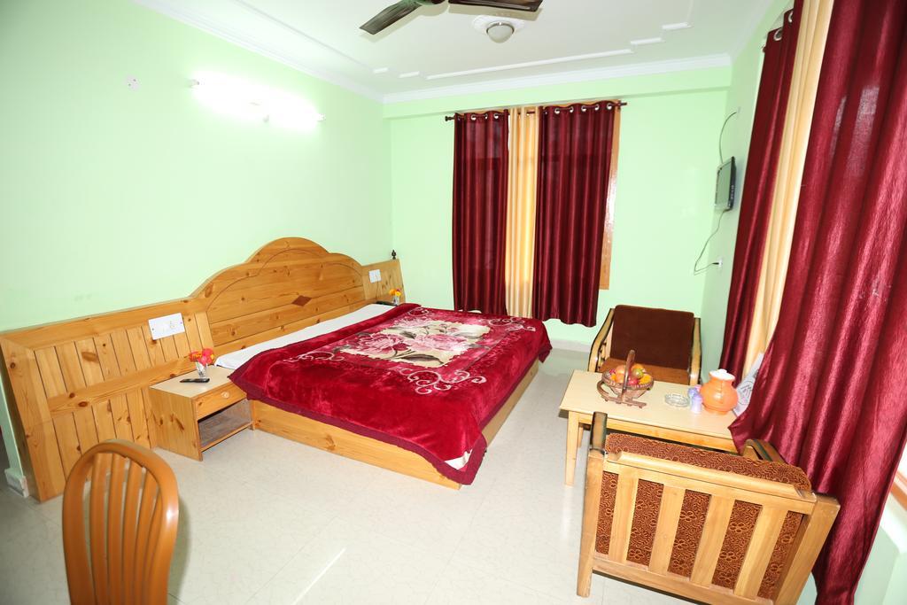 Hotel Ridge View Manali  Room photo