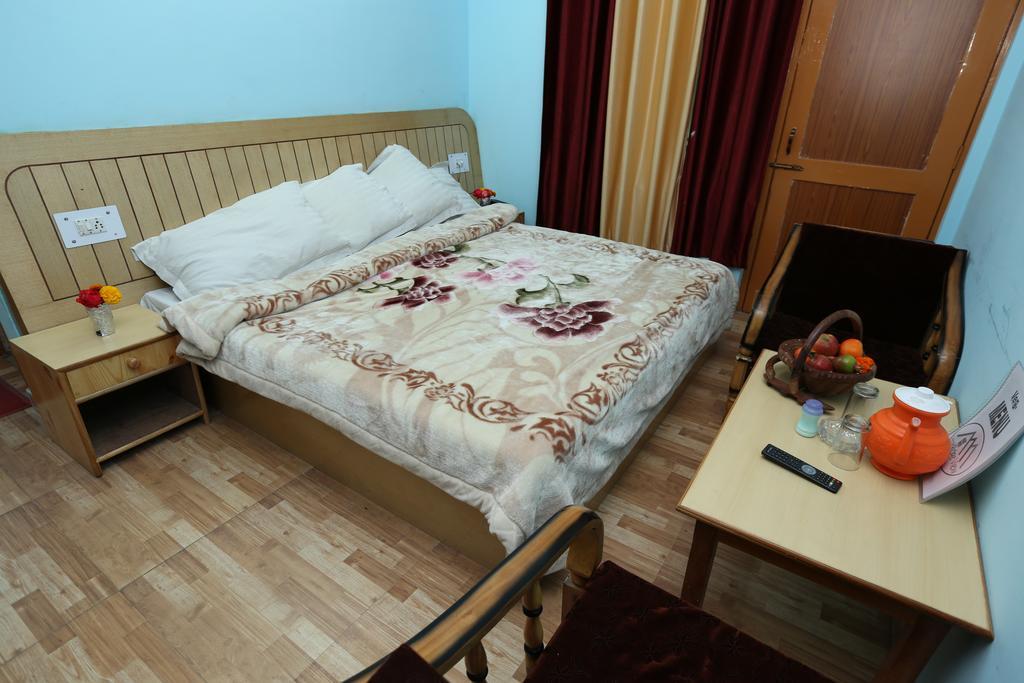 Hotel Ridge View Manali  Room photo